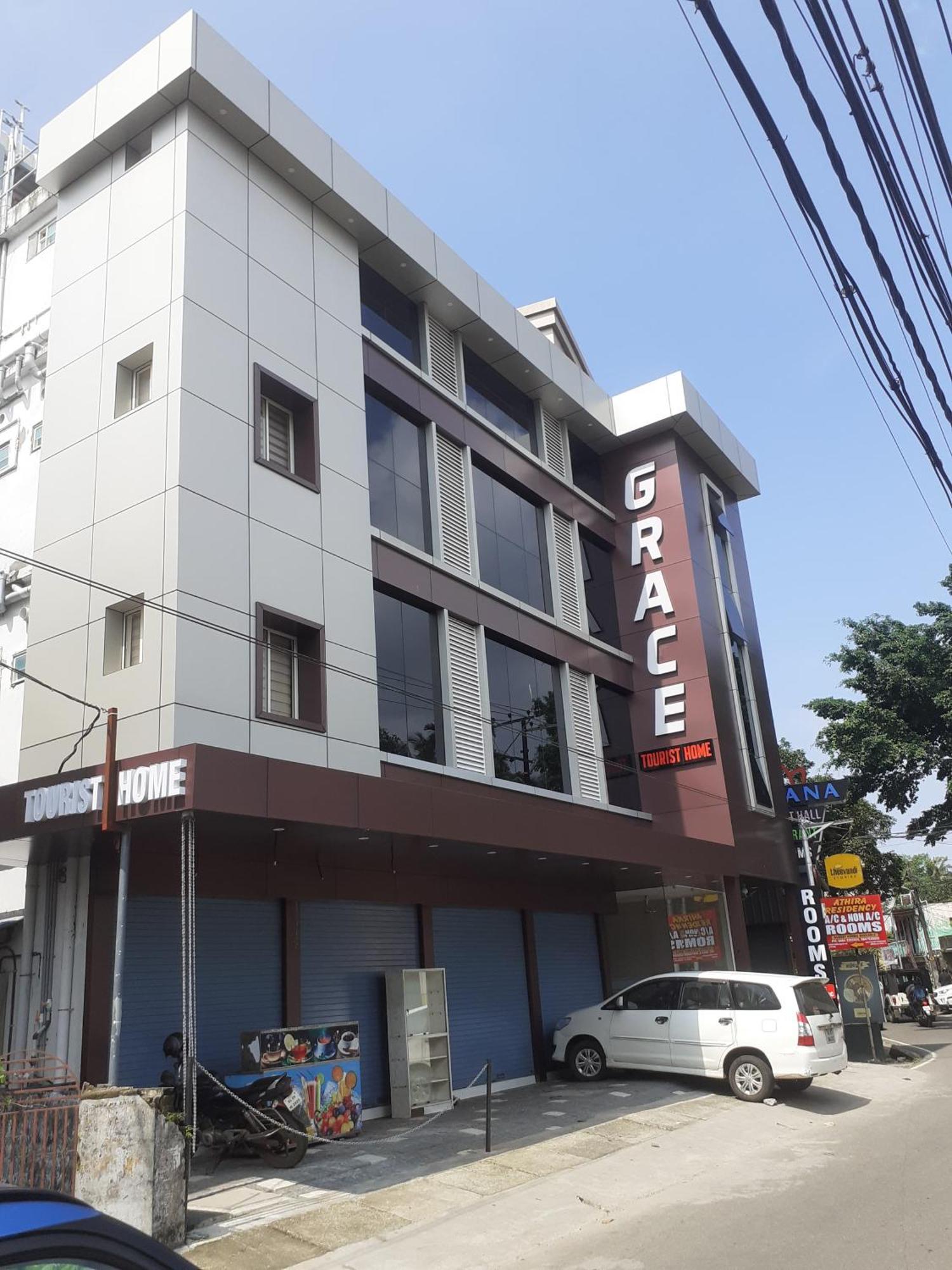 Grace Tourist Home Kochi Екстериор снимка
