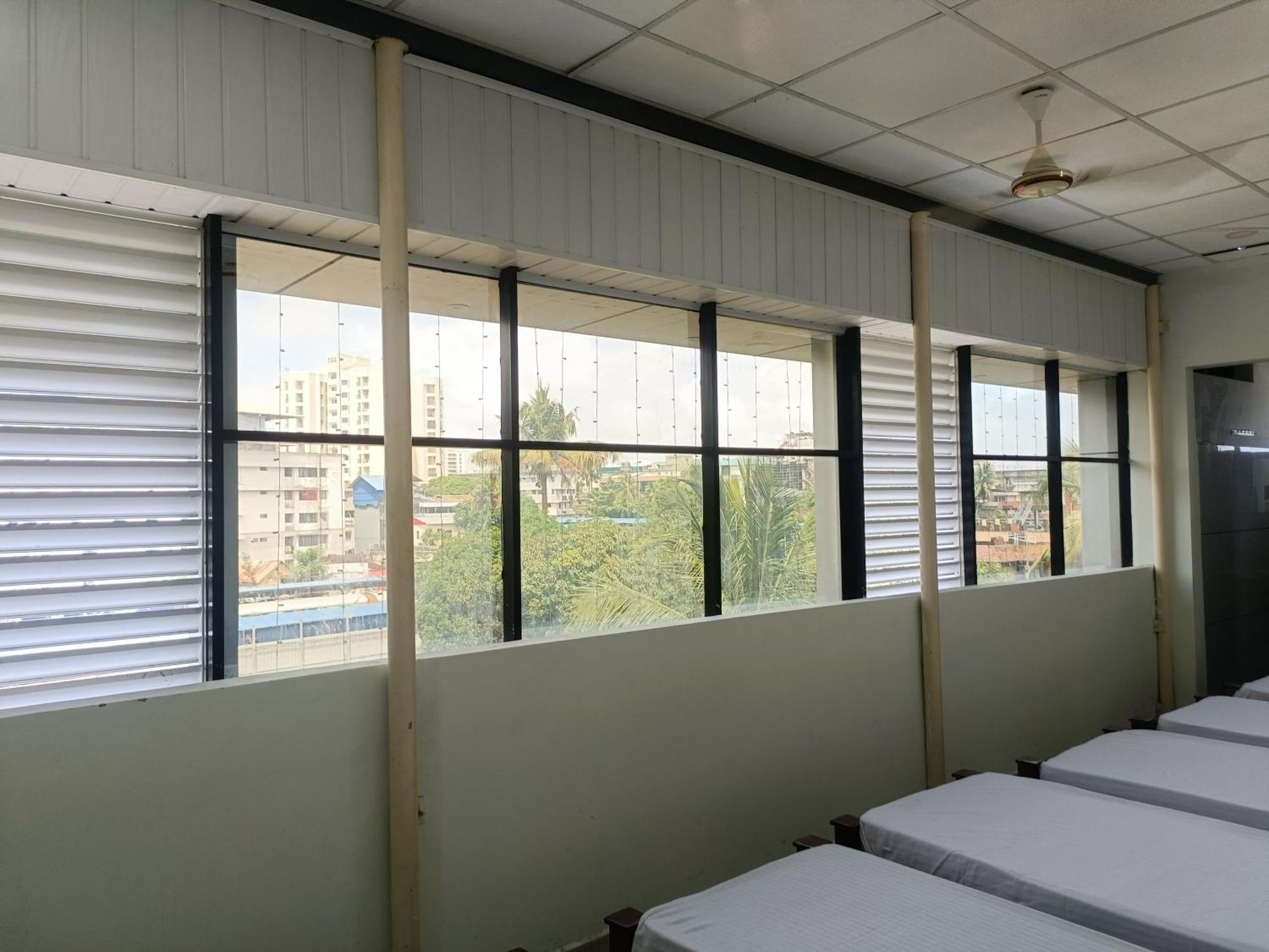 Grace Tourist Home Kochi Екстериор снимка